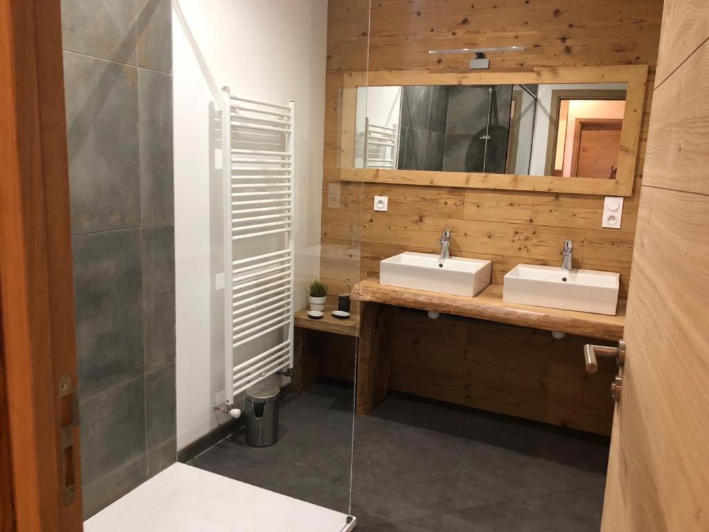 Les Granges De Clarabide Hébergement de vacances Loudenvielle